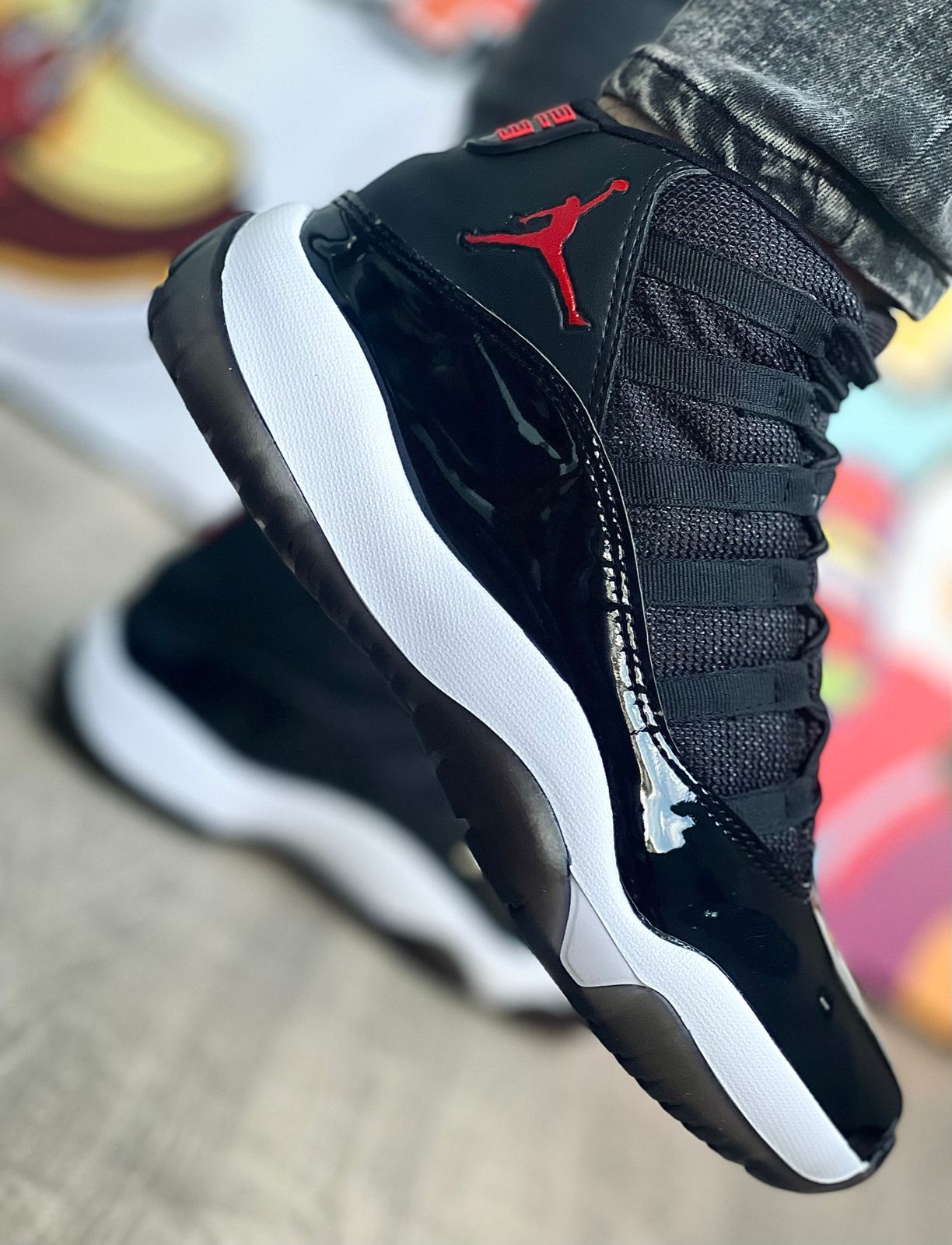 AIR JORDAN